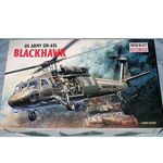 Kit plastic m/c uh-60l blackhawk 1/48