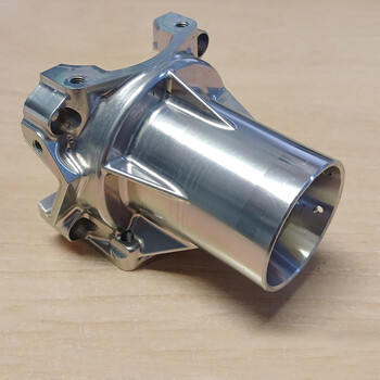 Mx75 crankcase front housing xoar